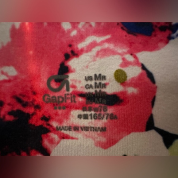 GAP Floral GapFit gFast legging capris - Picture 7 of 13